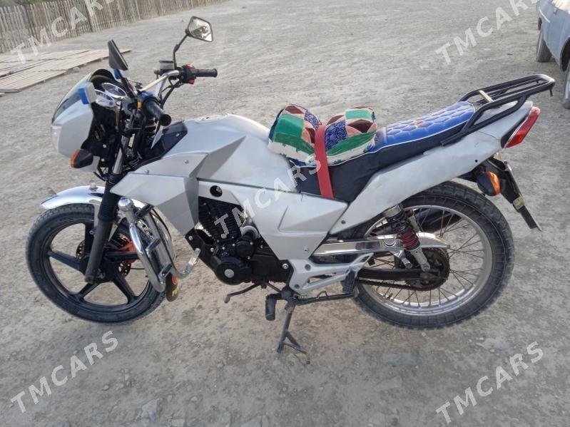 Fekon FK150-8G 2016 - 15 000 TMT - Etrek - img 2
