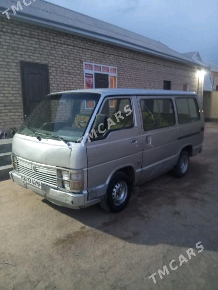 Toyota Hiace 1990 - 35 000 TMT - Mary - img 4