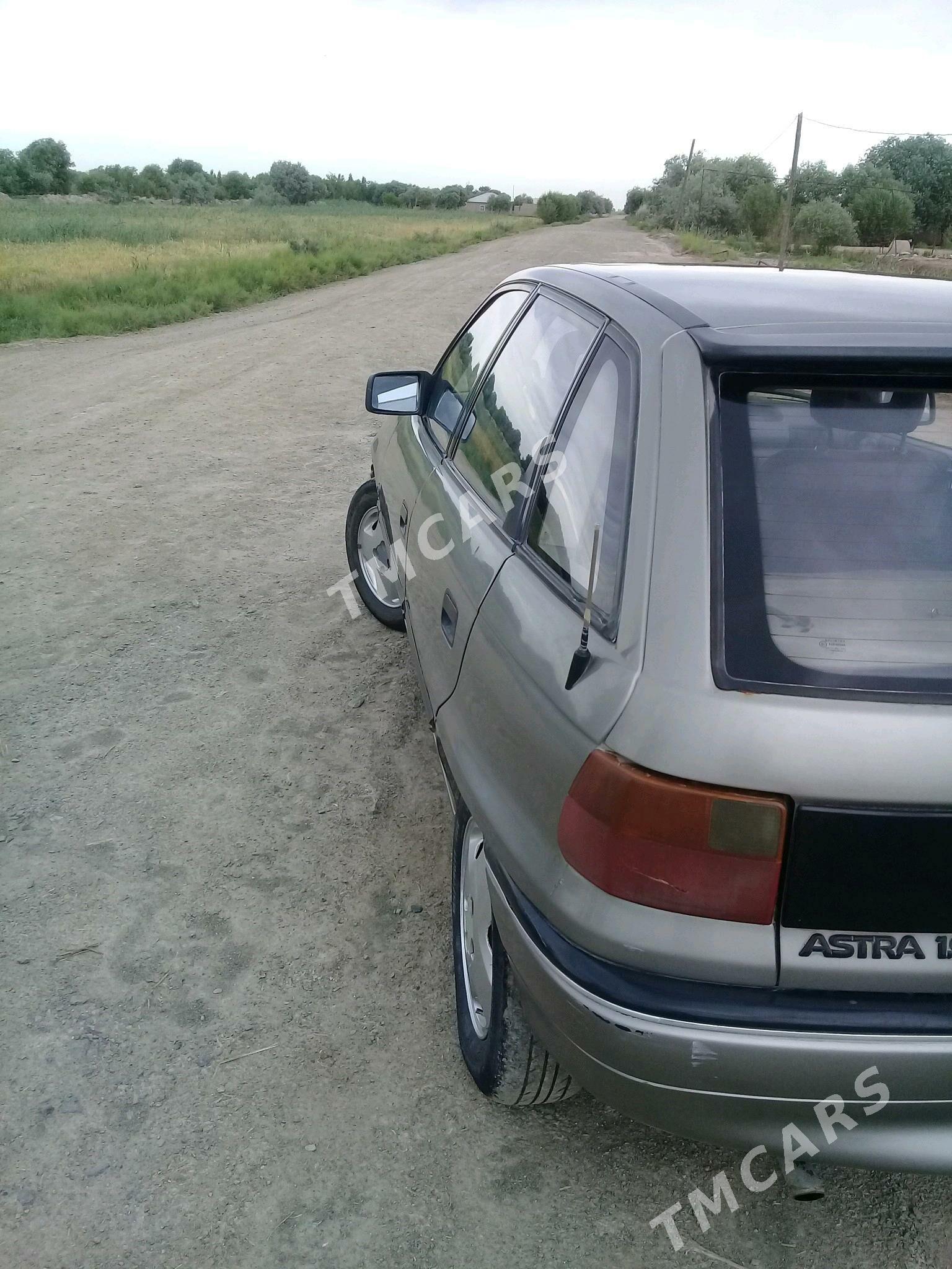 Opel Astra 1993 - 35 000 TMT - Кёнеургенч - img 5