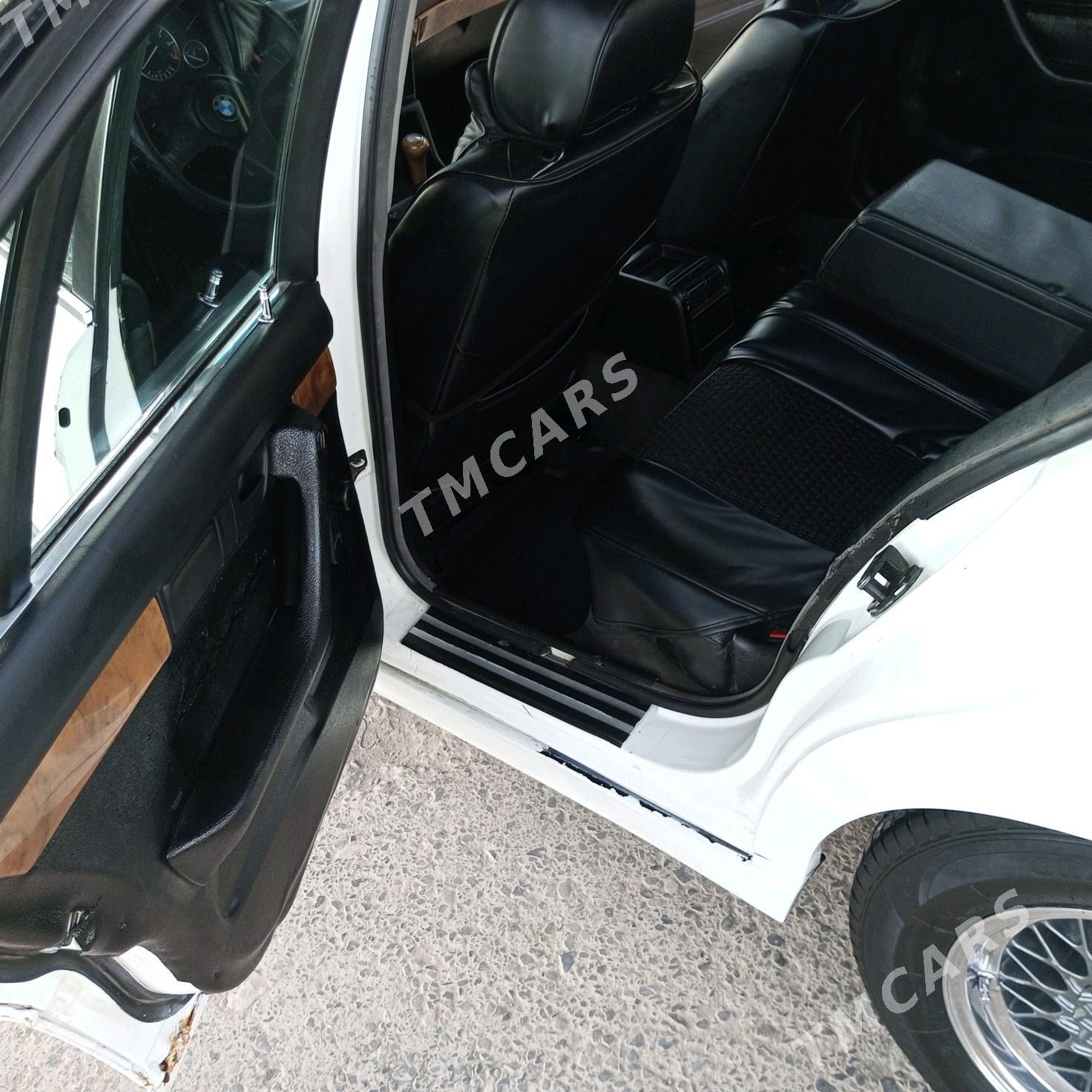 BMW E34 1993 - 65 000 TMT - Туркменабат - img 9