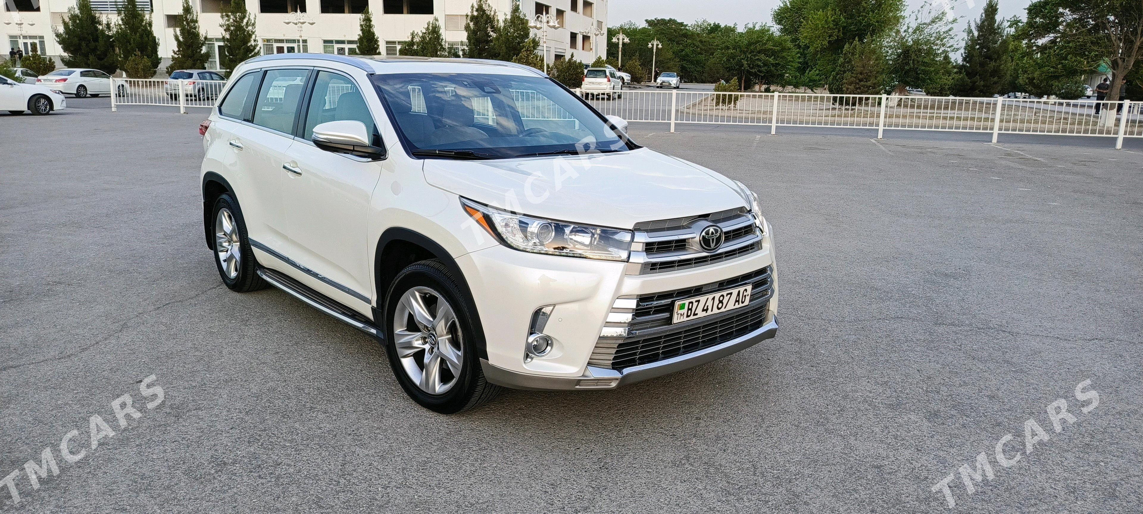 Toyota Highlander 2018 - 425 000 TMT - Aşgabat - img 10