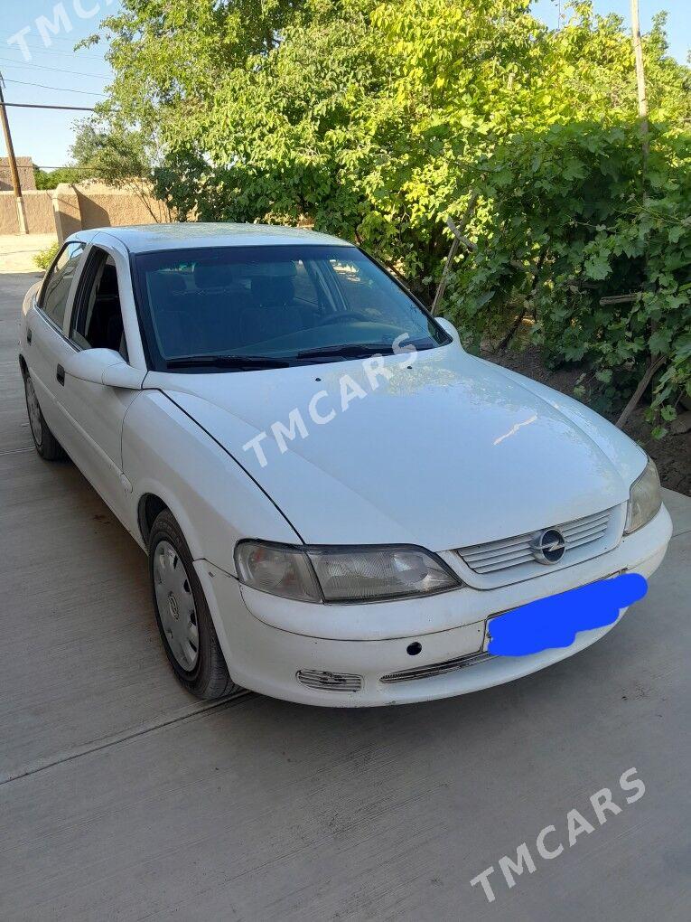 Opel Vectra 1998 - 40 000 TMT - Дашогуз - img 2