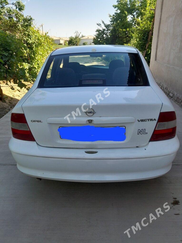 Opel Vectra 1998 - 40 000 TMT - Дашогуз - img 3