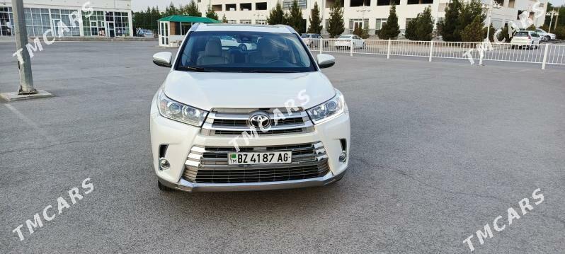 Toyota Highlander 2018 - 425 000 TMT - Aşgabat - img 6