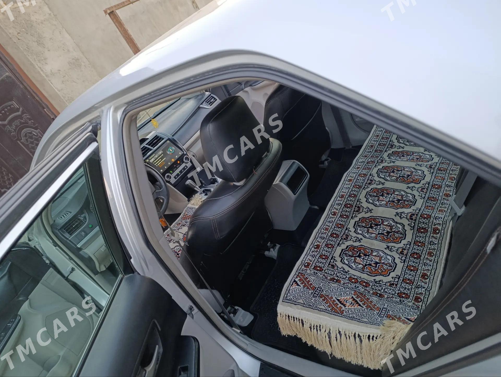 Toyota Camry 2012 - 240 000 TMT - Достлук - img 2