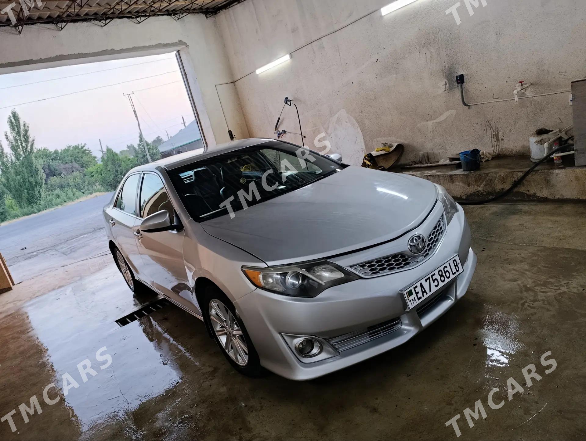 Toyota Camry 2012 - 240 000 TMT - Достлук - img 3