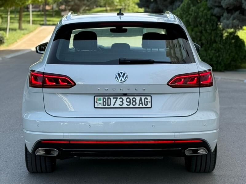 Volkswagen Touareg 2019 - 1 280 000 TMT - Howdan "B" - img 2