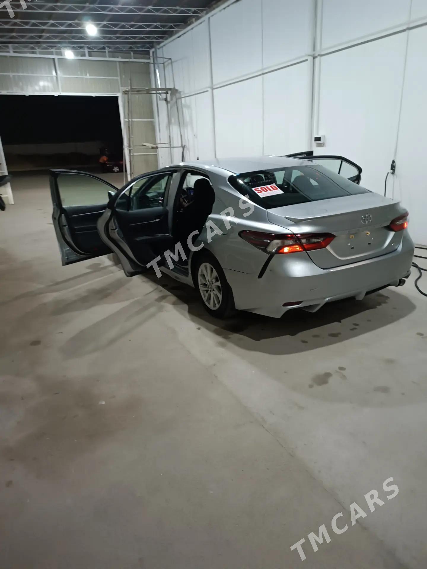 Toyota Camry 2022 - 340 000 TMT - Kerki - img 5