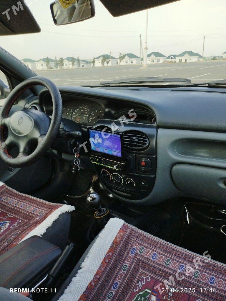 Renault Megane 2 1999 - 57 000 TMT - Анев - img 3
