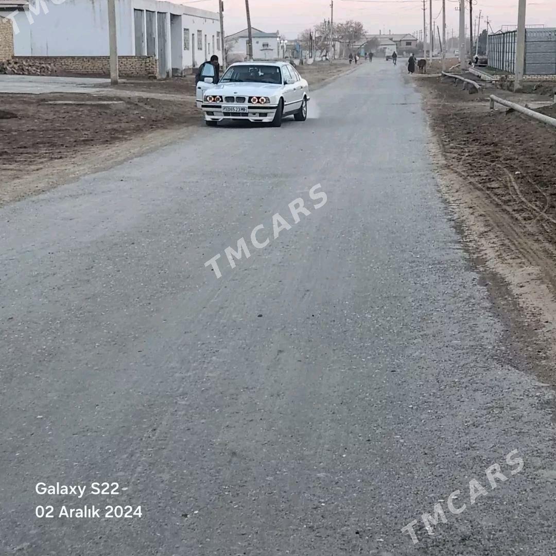 BMW 540 1993 - 51 000 TMT - Туркменгала - img 5