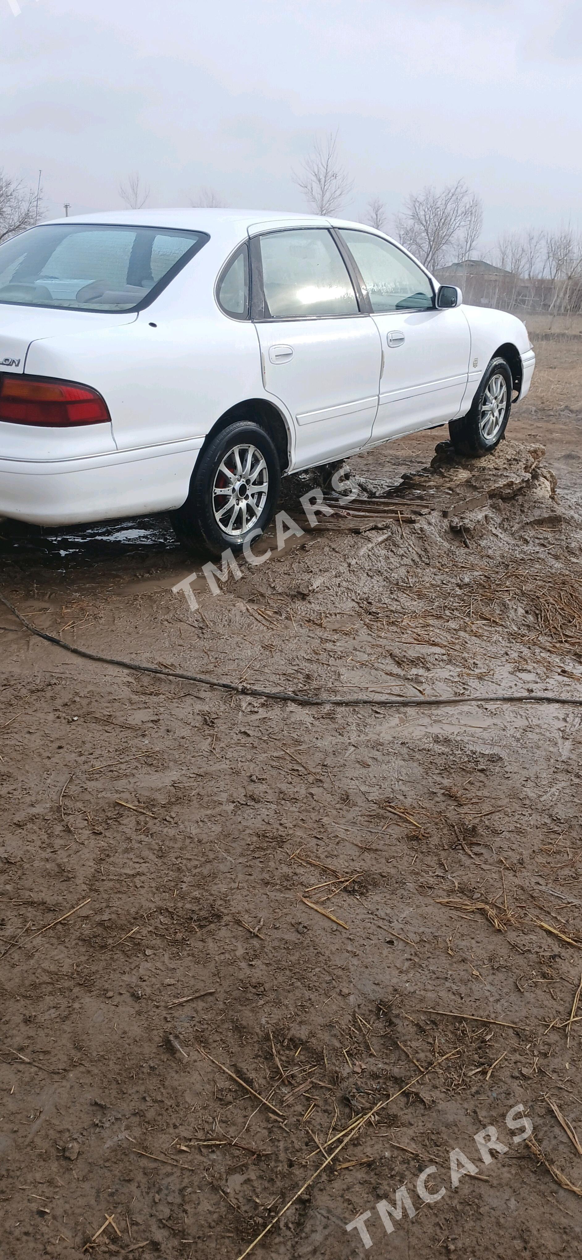 Toyota Avalon 1996 - 80 000 TMT - етр. Туркменбаши - img 3