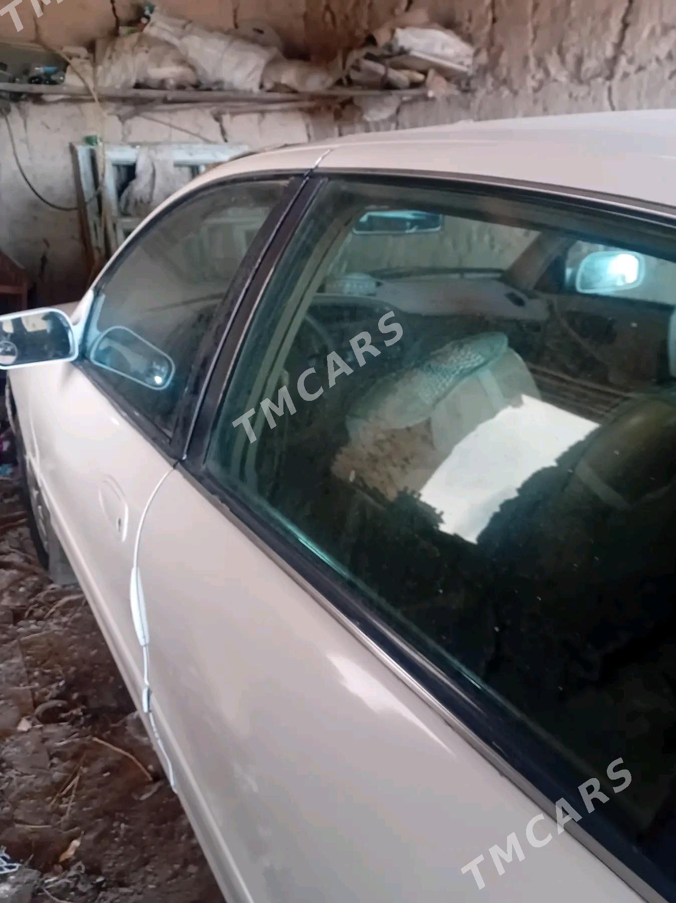 Toyota Avalon 1996 - 80 000 TMT - етр. Туркменбаши - img 5