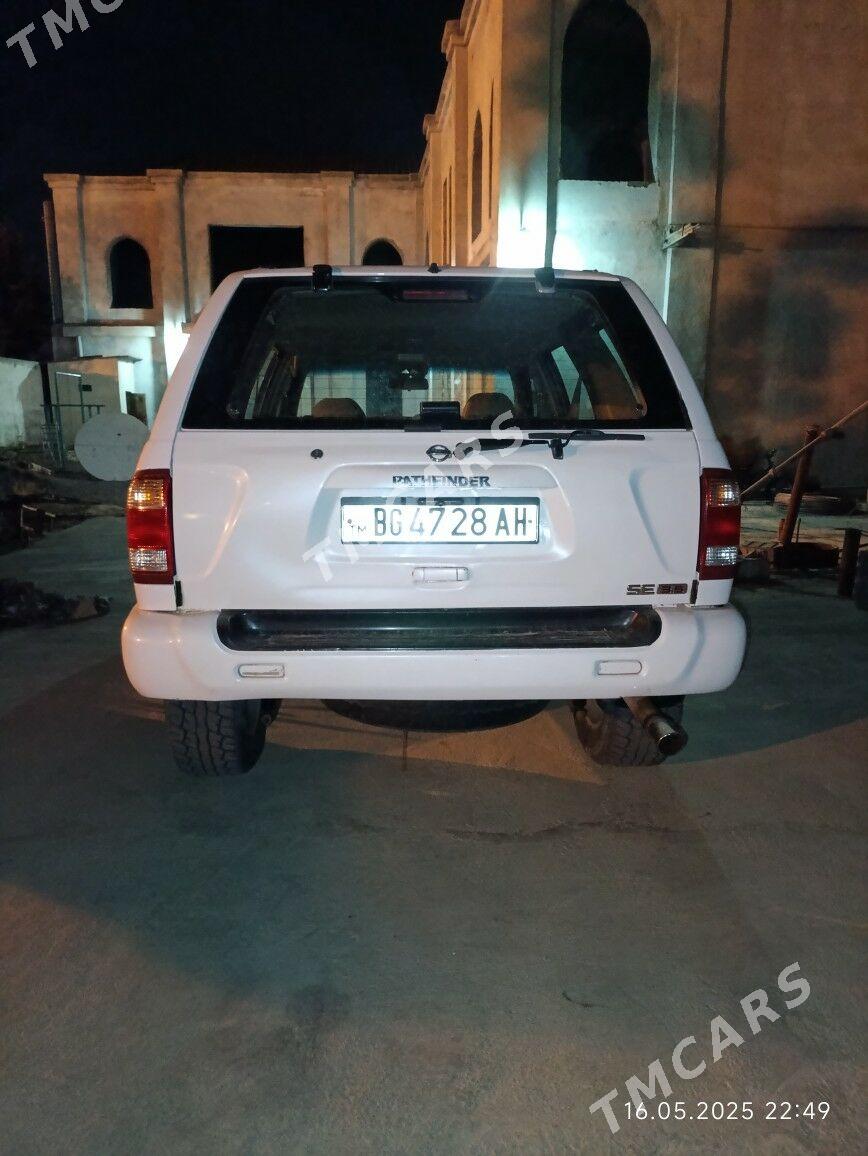 Nissan Pathfinder 2004 - 130 000 TMT - Херрикгала - img 4