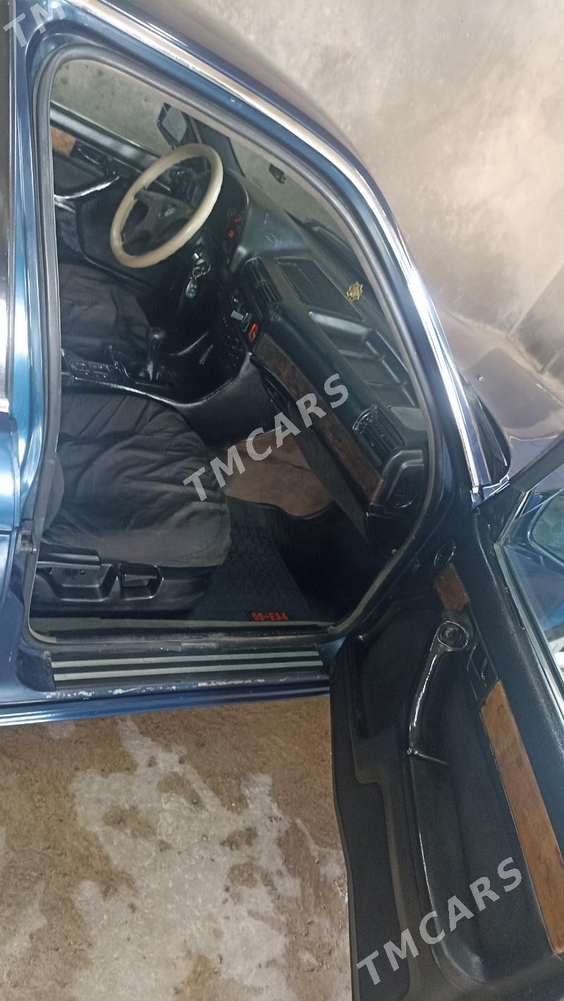 BMW 7 Series 1989 - 35 000 TMT - Сакар - img 3