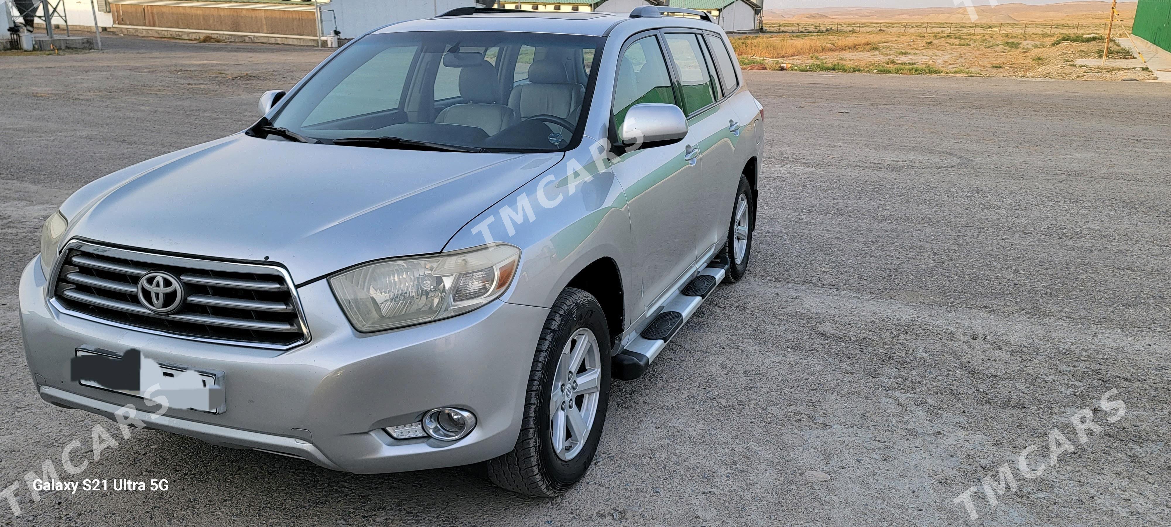 Toyota Highlander 2010 - 290 000 TMT - Кака - img 3
