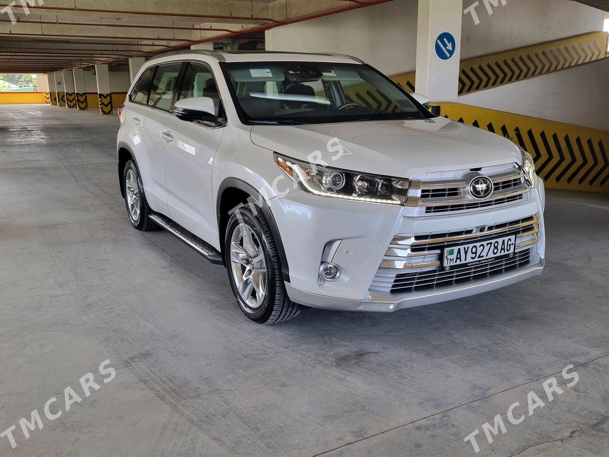 Toyota Highlander 2018 - 571 000 TMT - Ашхабад - img 4
