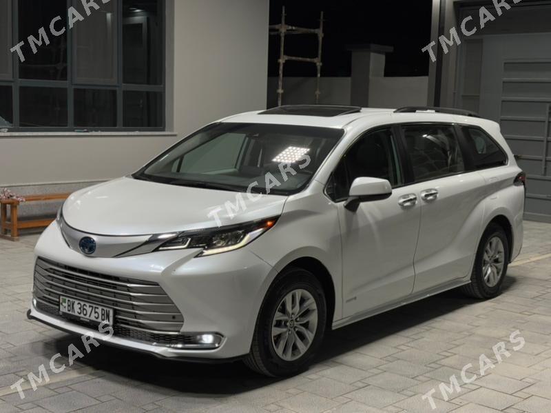 Toyota Sienna 2021 - 440 000 TMT - Балканабат - img 4