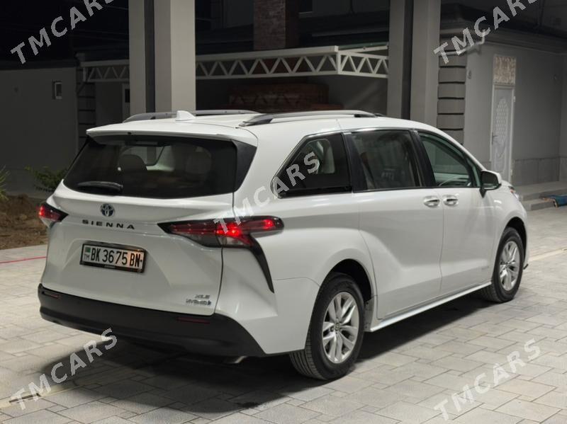 Toyota Sienna 2021 - 440 000 TMT - Балканабат - img 3