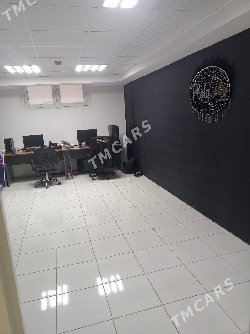 boş komnat magazynyň icinde - Gurtly - img 3