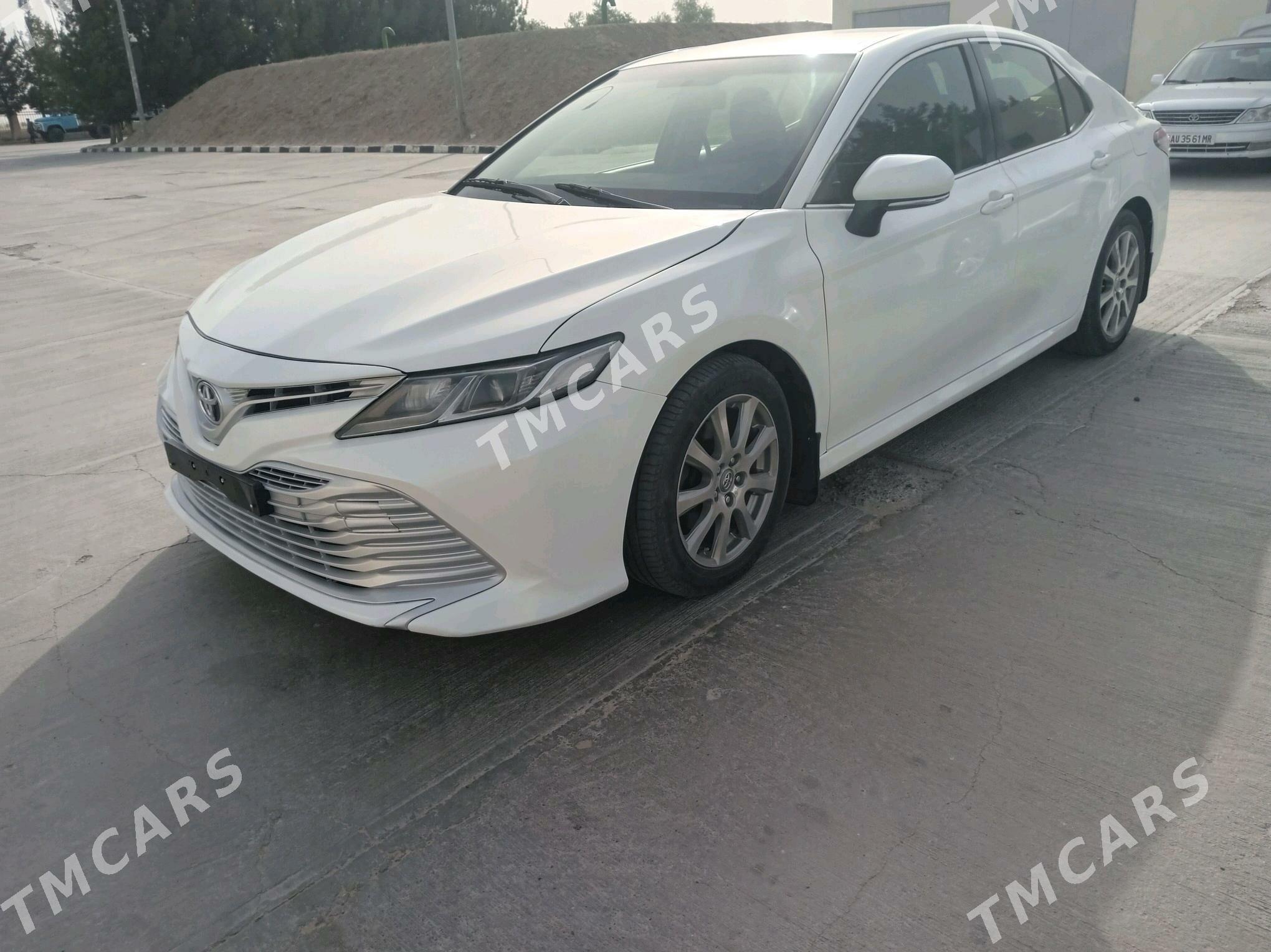 Toyota Camry 2020 - 270 000 TMT - Dänew - img 3