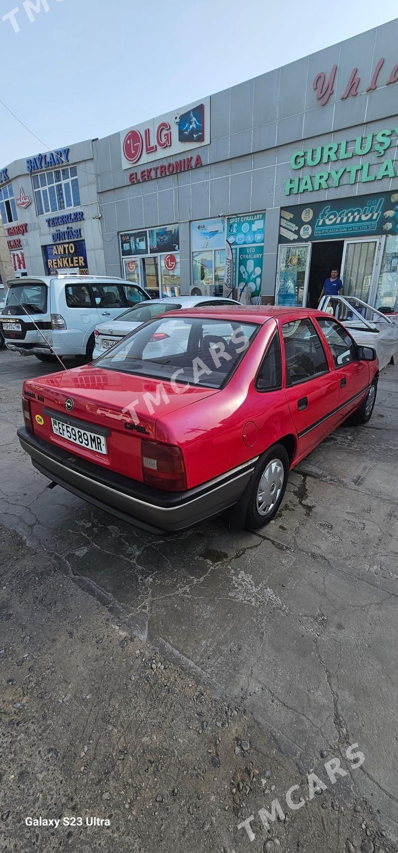 Opel Vectra 1990 - 35 000 TMT - Мары - img 5