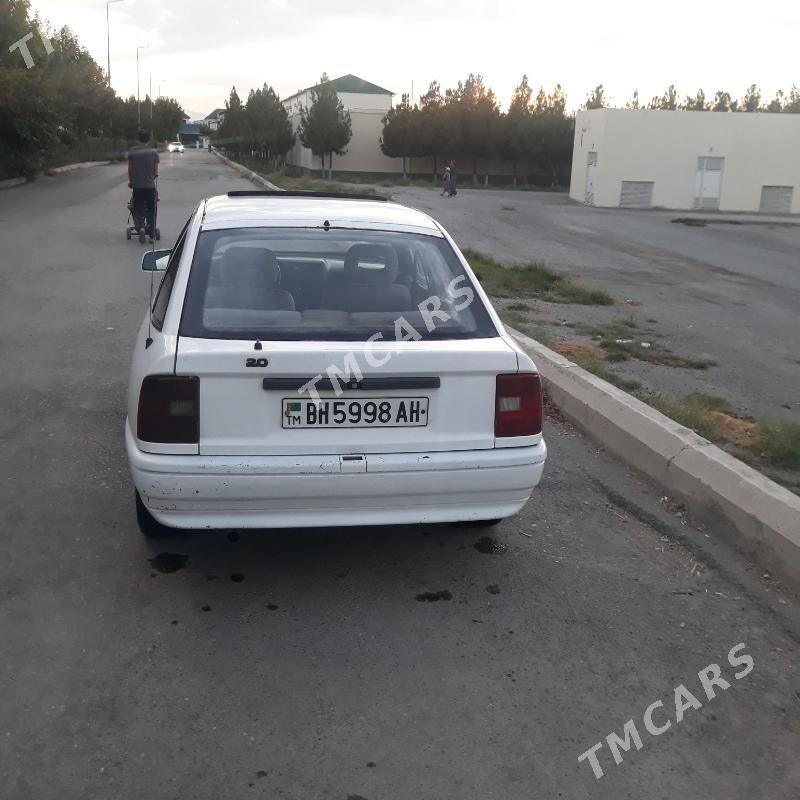 Opel Vectra 1989 - 30 000 TMT - Ak bugdaý etraby - img 5