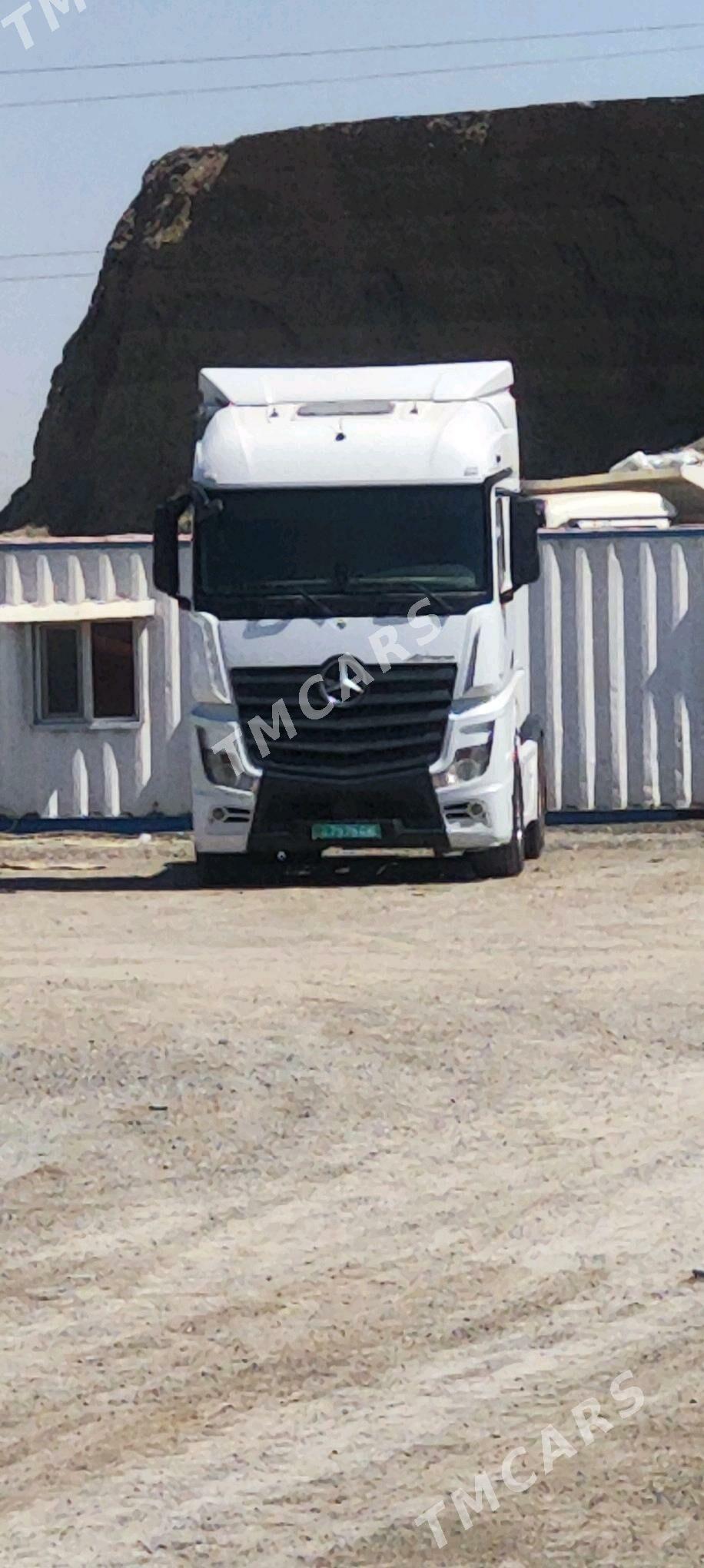 Volvo FH 420 2014 - 800 000 TMT - Аркадаг - img 5