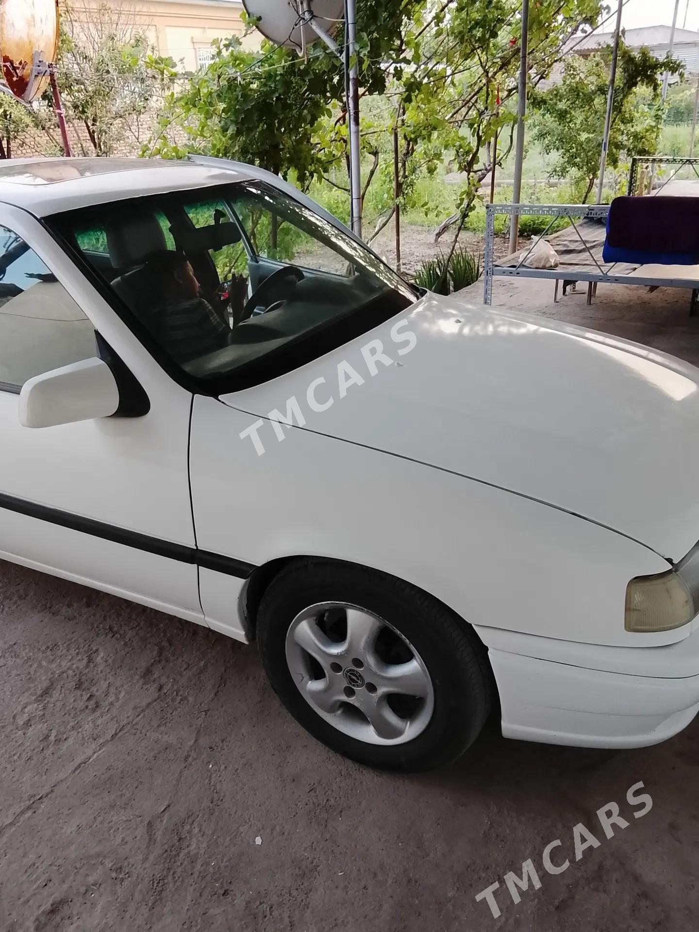 Opel Vectra 1994 - 30 000 TMT - Туркменабат - img 5