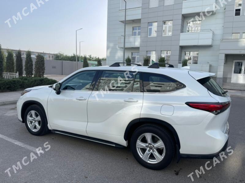Toyota Highlander 2022 - 430 000 TMT - Сакарчага - img 8