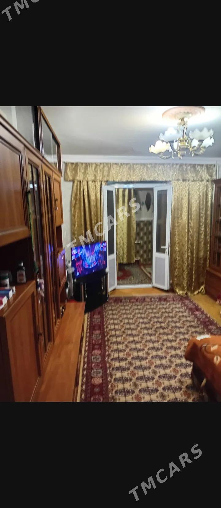 9 микр 3/2 этаж 3комнат - 9 mkr - img 2