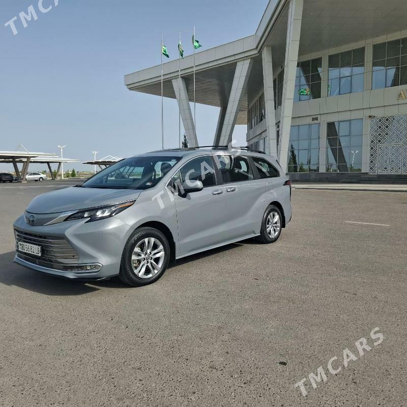 Toyota Sienna 2022 - 540 000 TMT - Туркменабат - img 5