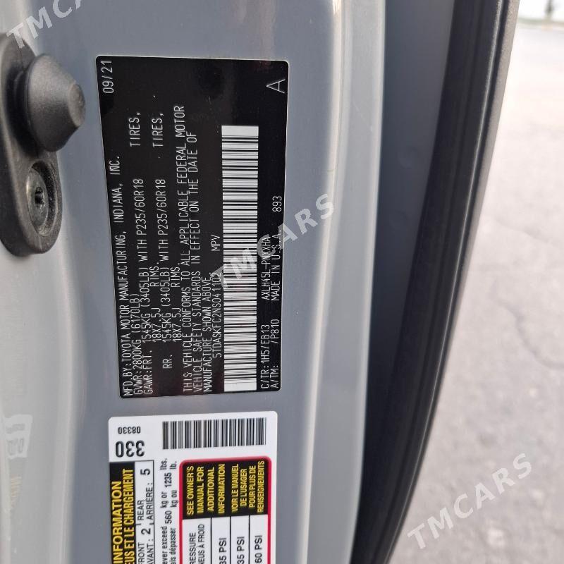Toyota Sienna 2022 - 540 000 TMT - Туркменабат - img 9
