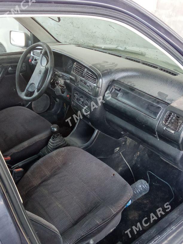 Volkswagen Golf 1993 - 13 000 TMT - Векильбазар - img 3