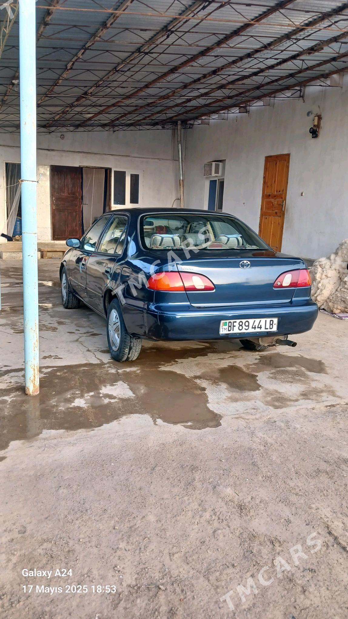 Toyota Corolla 1999 - 70 000 TMT - Köýtendag - img 3