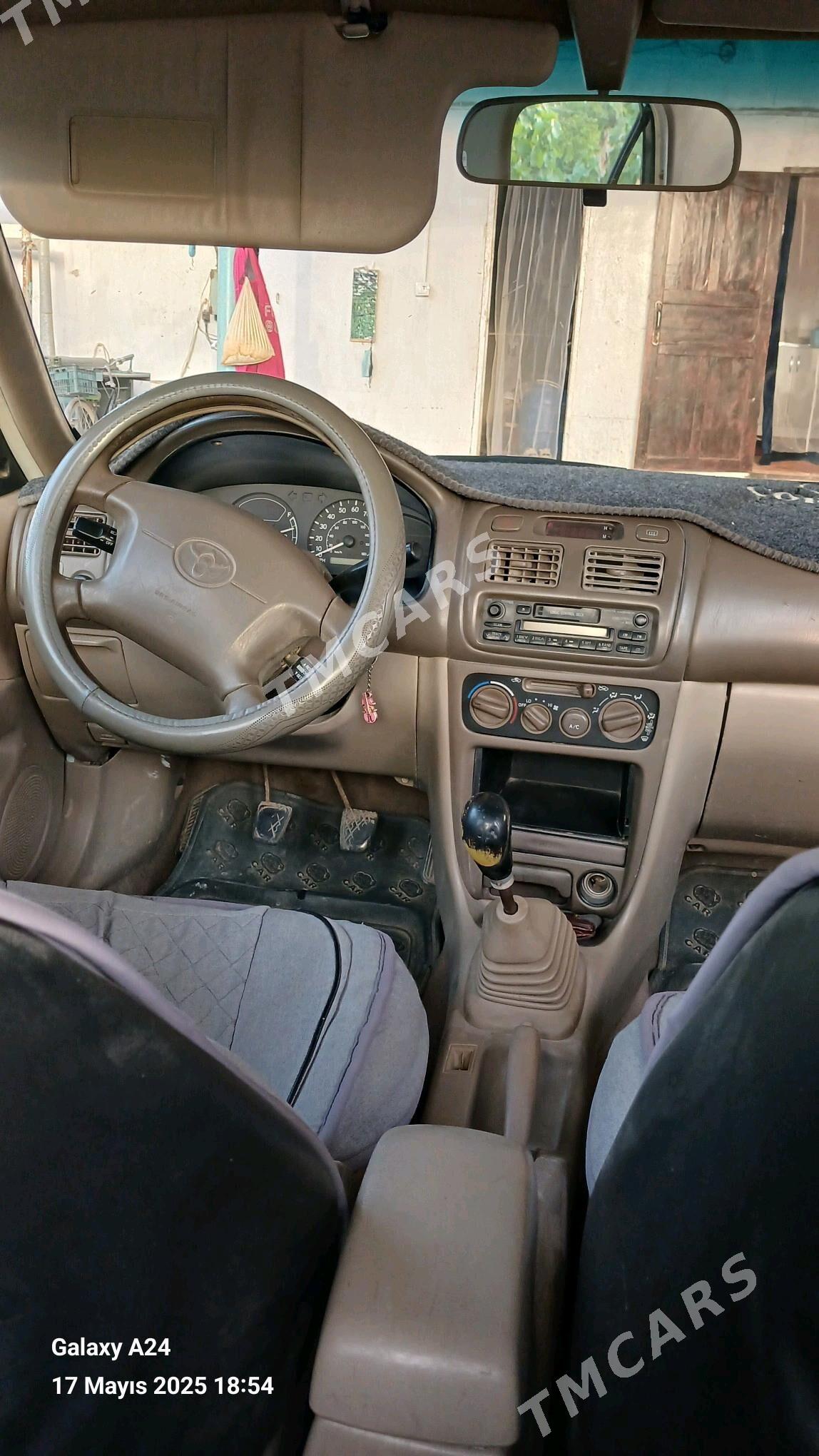 Toyota Corolla 1999 - 70 000 TMT - Köýtendag - img 2