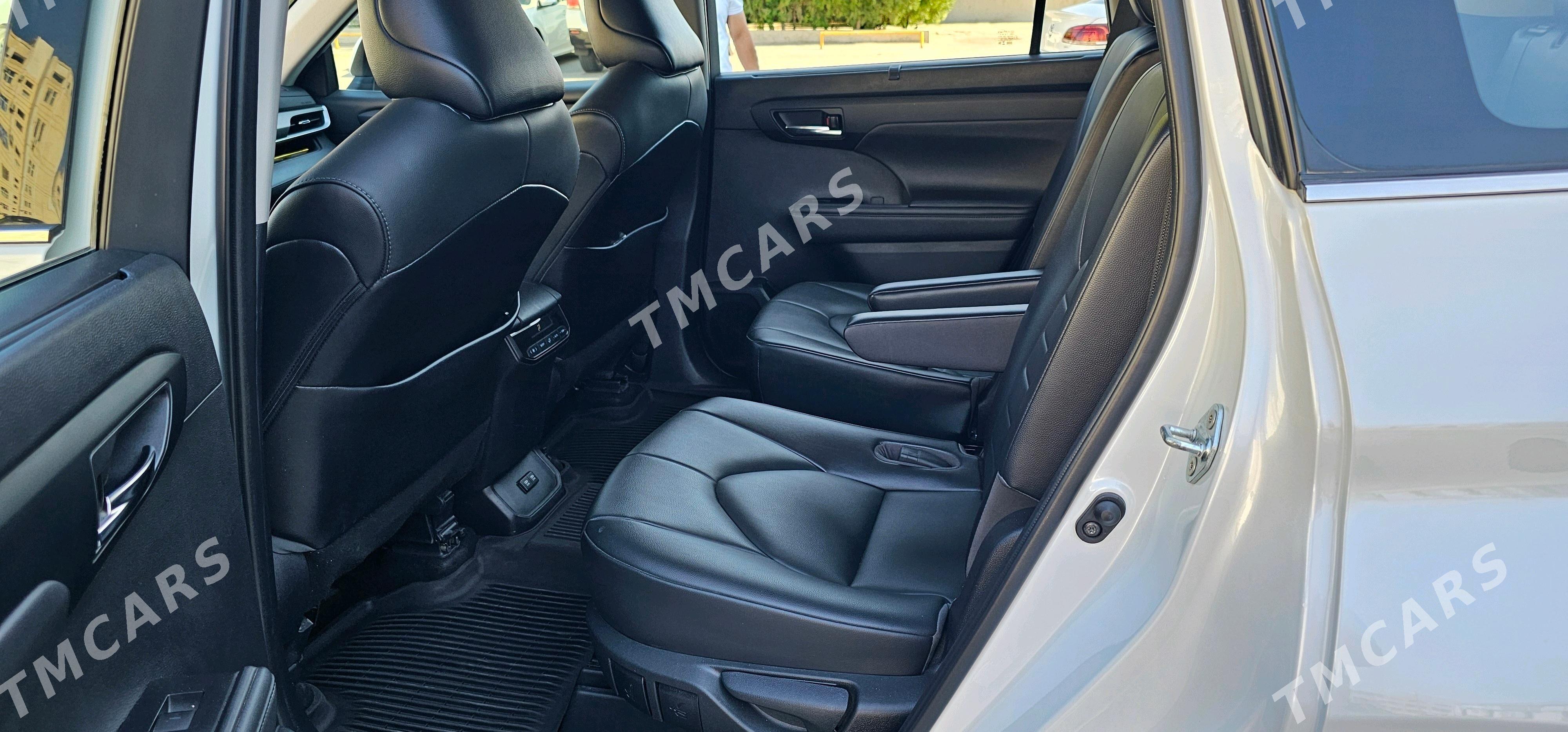 Toyota Highlander 2021 - 535 000 TMT - Aşgabat - img 7