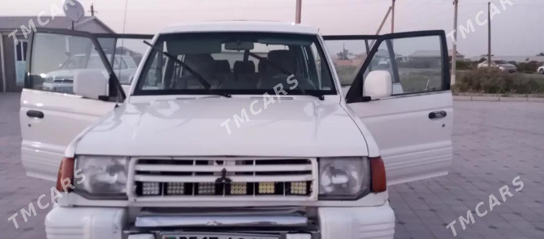 Mitsubishi Pajero 1999 - 85 000 TMT - Murgap - img 4