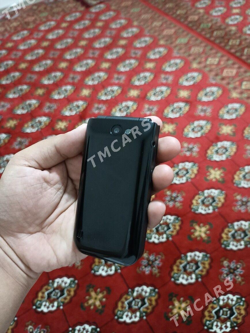 Nokia 2720flip - Bäherden - img 3