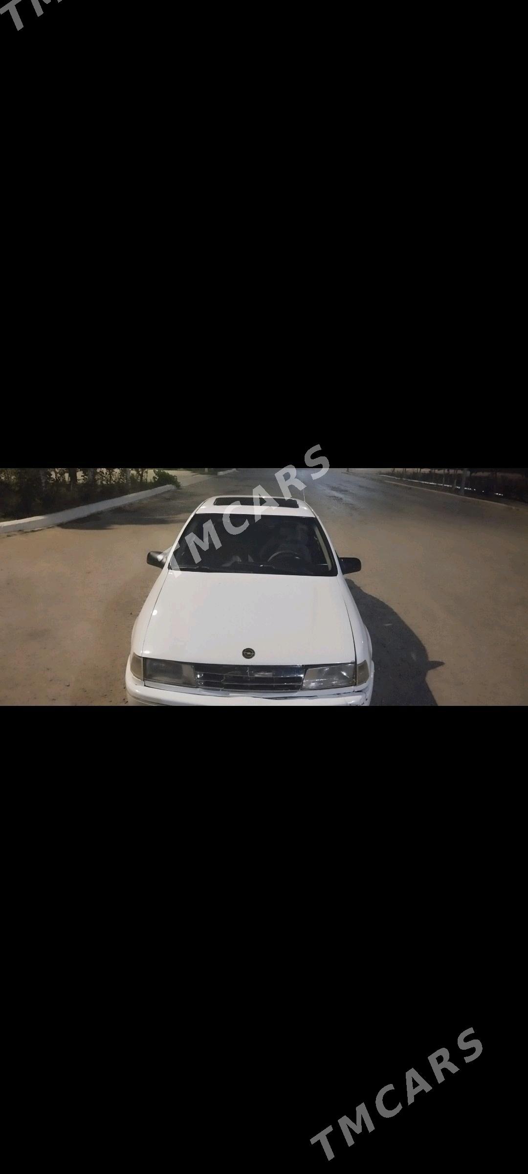 Opel Vectra 1990 - 23 000 TMT - Mary - img 4