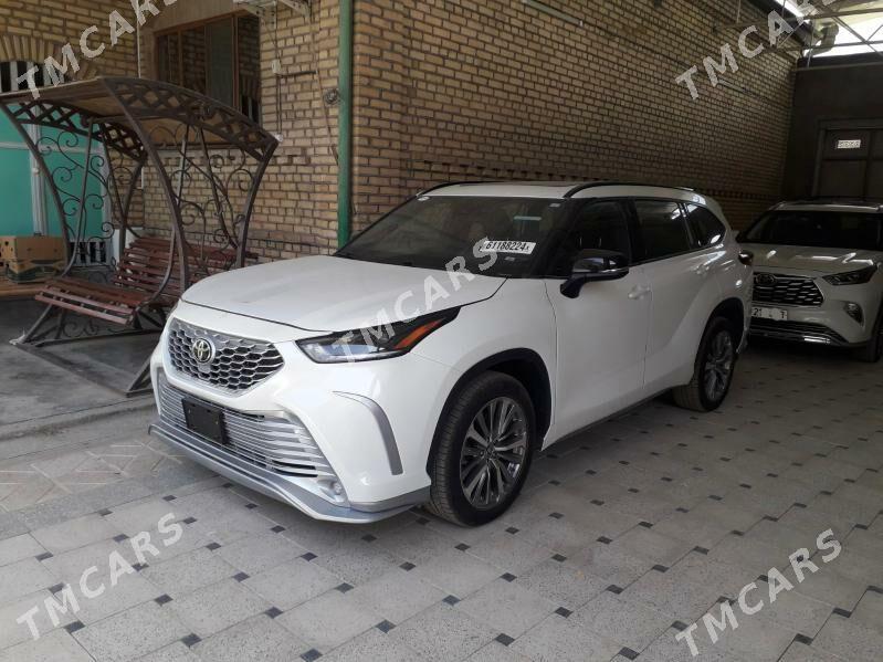 Toyota Highlander 2021 - 578 000 TMT - Мары - img 3