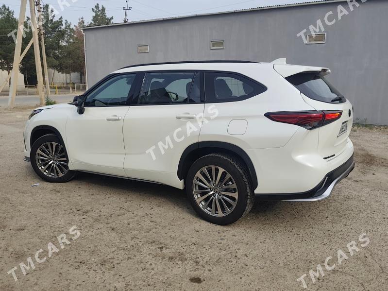 Toyota Highlander 2021 - 578 000 TMT - Мары - img 6