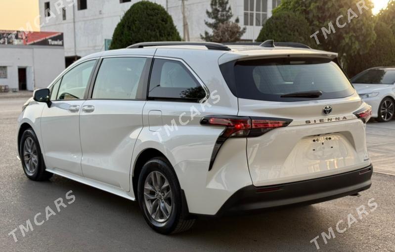 Toyota Sienna 2022 - 470 000 TMT - Мары - img 3