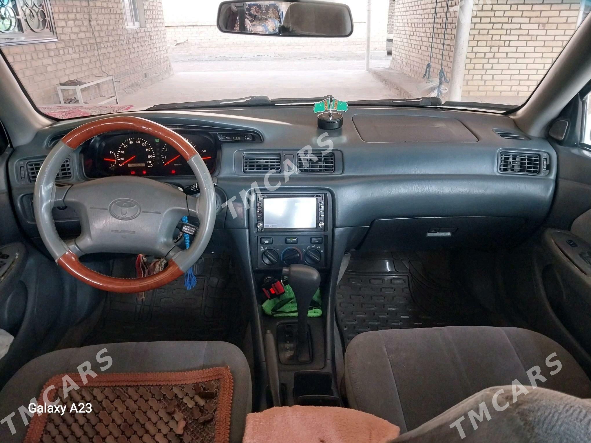Toyota Camry 2001 - 120 000 TMT - Wekilbazar - img 2