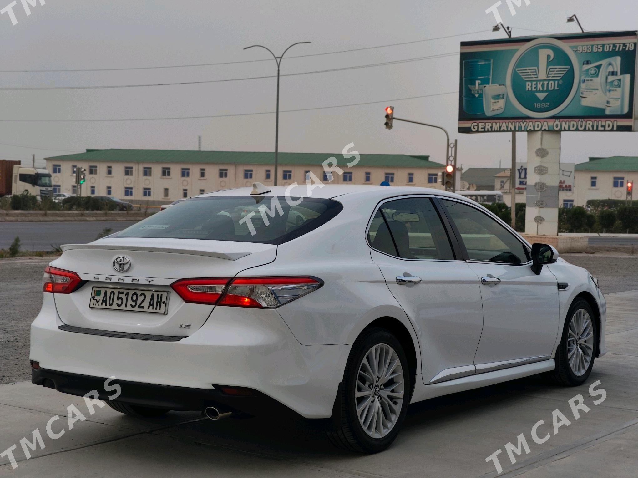 Toyota Camry 2018 - 250 000 TMT - Tejen - img 4