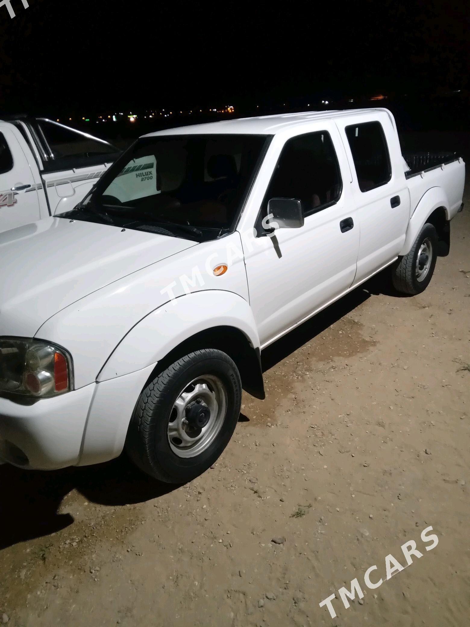 Nissan Navara 2011 - 130 000 TMT - Jebel - img 3