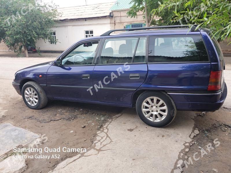 Opel Astra 1997 - 42 000 TMT - Şabat etr. - img 6