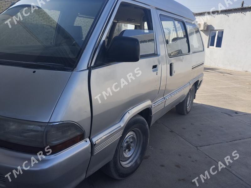Toyota Town Ace 1990 - 30 000 TMT - Байрамали - img 3