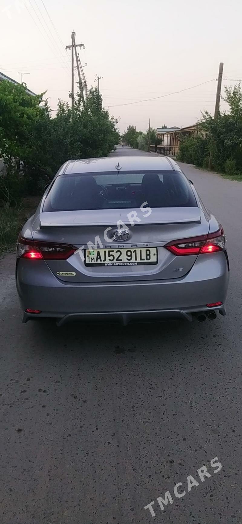 Toyota Camry 2021 - 300 000 TMT - Дянев - img 7
