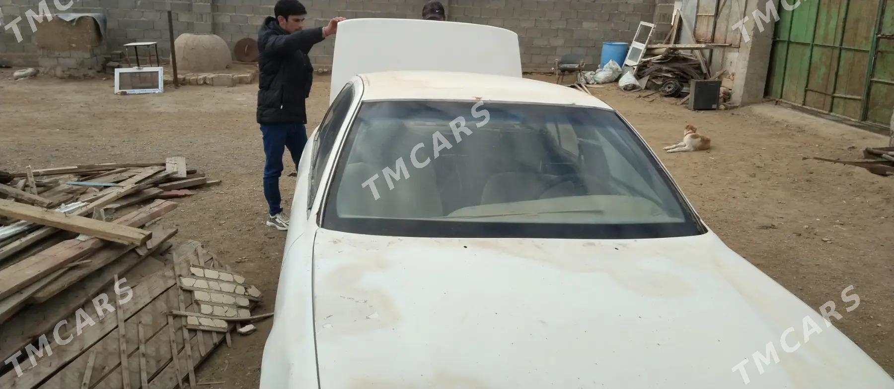 Toyota Camry 1991 - 20 000 TMT - Хазар - img 3