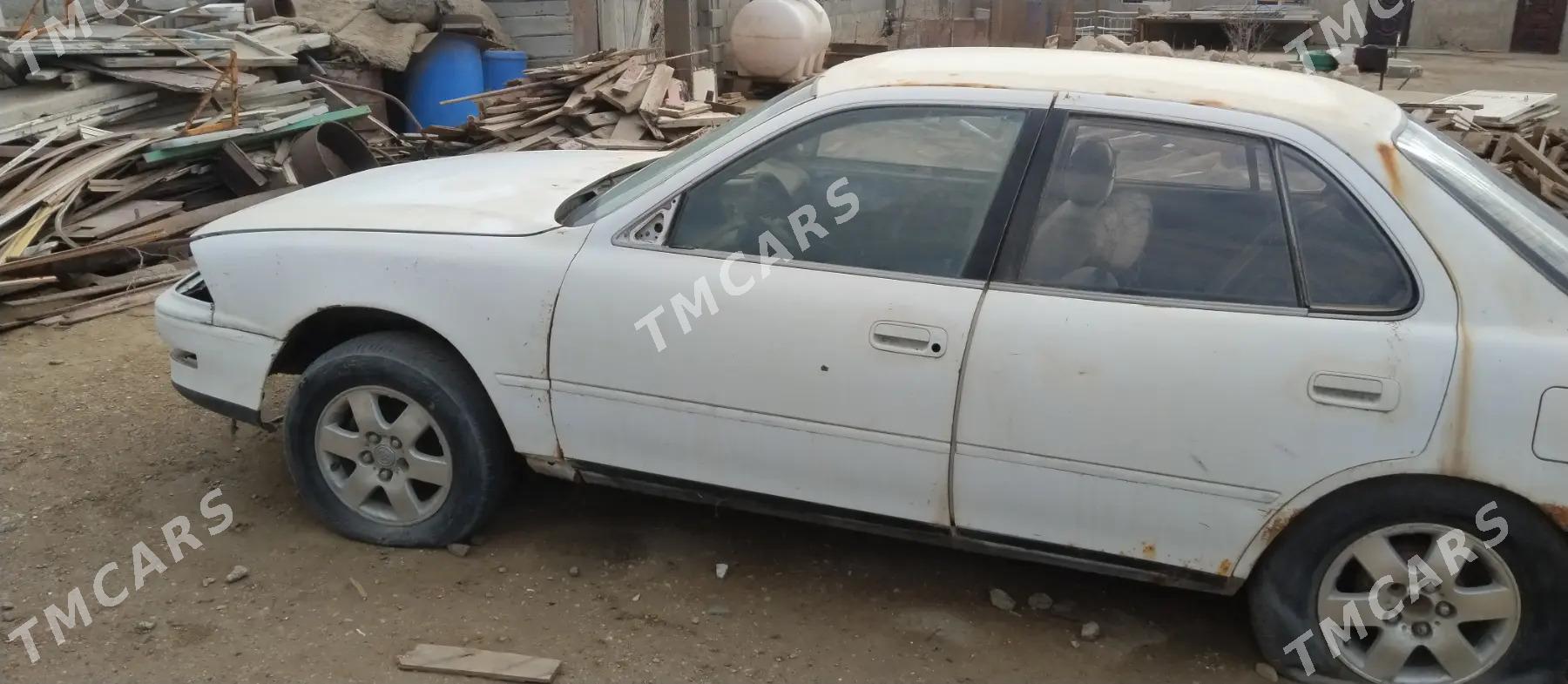 Toyota Camry 1991 - 20 000 TMT - Хазар - img 9